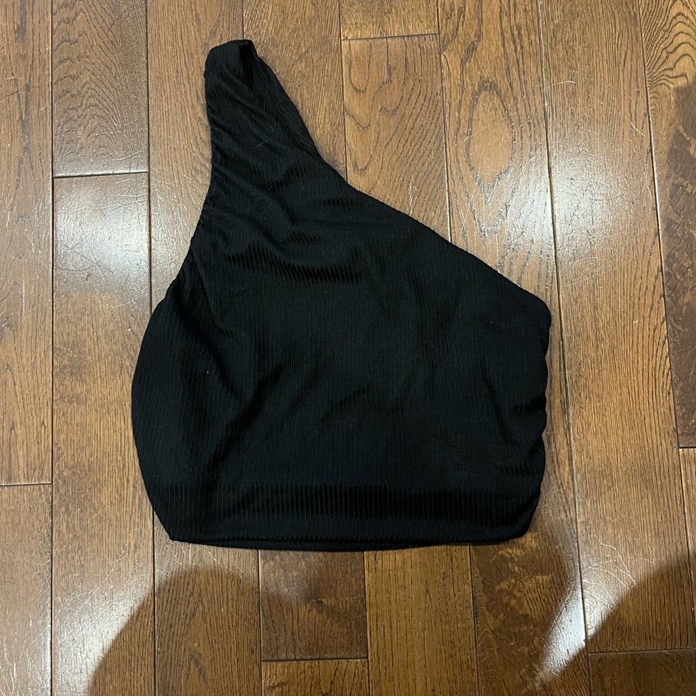 NWT one shoulder crop top